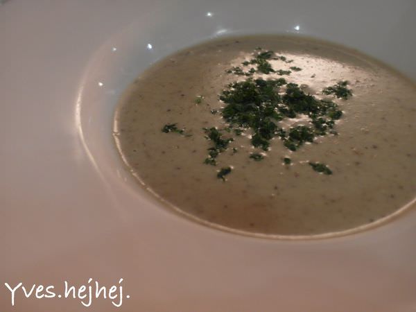2012-04-15 08.45.15.jpg
